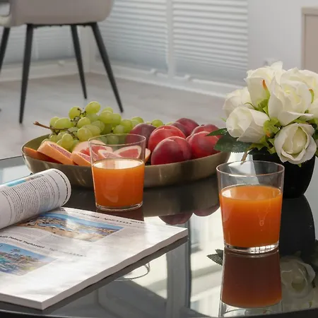 Nowoczesny Apartament Smart Tv & Wifi By Renters *