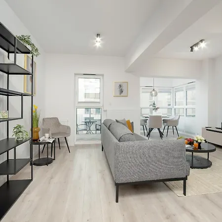 Lägenhet Nowoczesny Apartament Smart Tv & Wifi By Renters Rzeszów